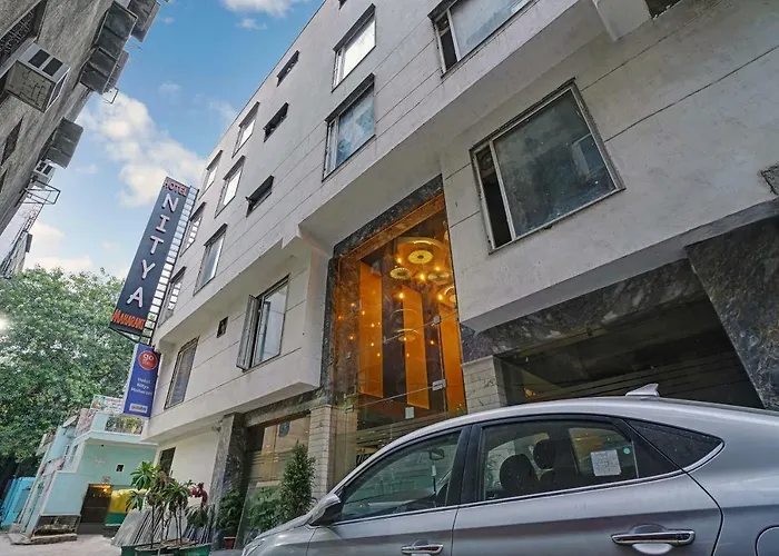 Staybook Hotel Nitya Maharani Free Airport Pickup